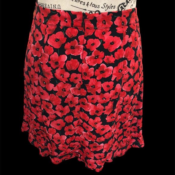 Zara Accessories Black with Poppies Ruffled Skirt Size Small - Picture 3 of 7